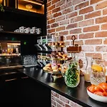 Ambassador Centre Hotel