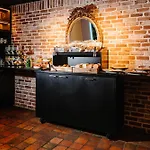 Hotel Ambassador Centre