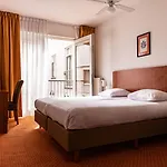 Hotel Ambassador Centre