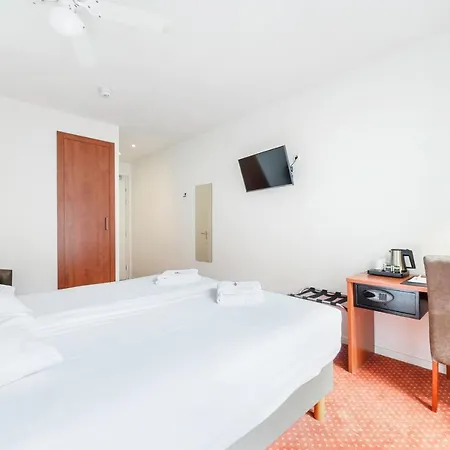 Hotel Ambassador Centre