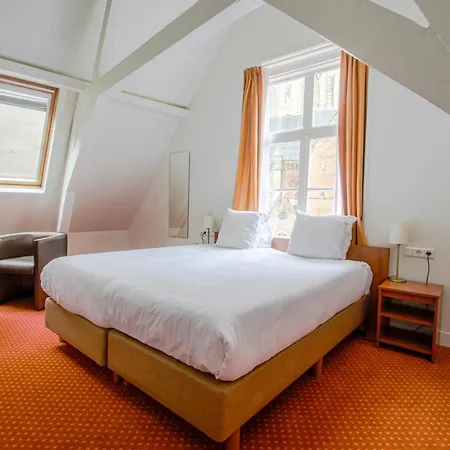 Ambassador Centre 3* Haarlem