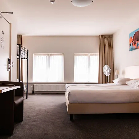 Hotel Ambassador Centre 3*
