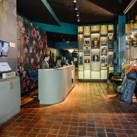 Ambassador Centre 3*