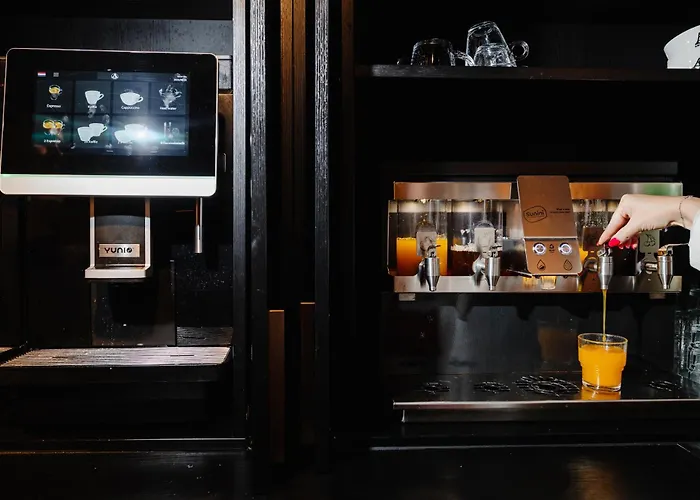 Hotel Ambassador Centre