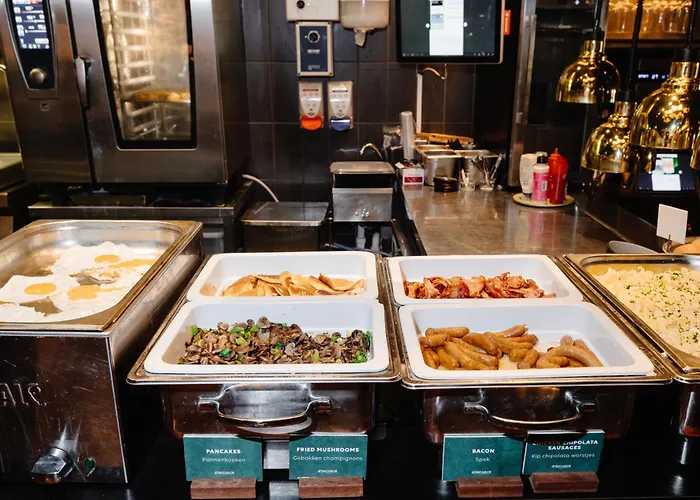 Hotel Ambassador Centre 3*