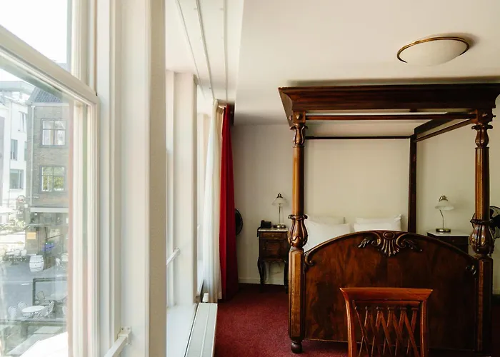 Ambassador Centre Hotel