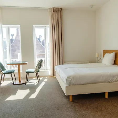 Ambassador Centre 3* Haarlem