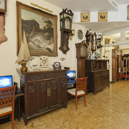 Ambassador Centre